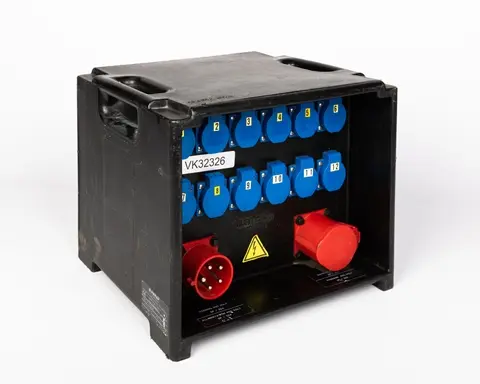 Stroomverdeelkast 3x32A 400V IN 3 x 32A Out 400V+ 12 x Schuco 230V Out